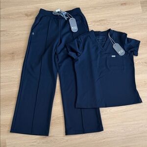 Figs Deep Blue Medical Scrub Set FORMx Stretch & Comfort
